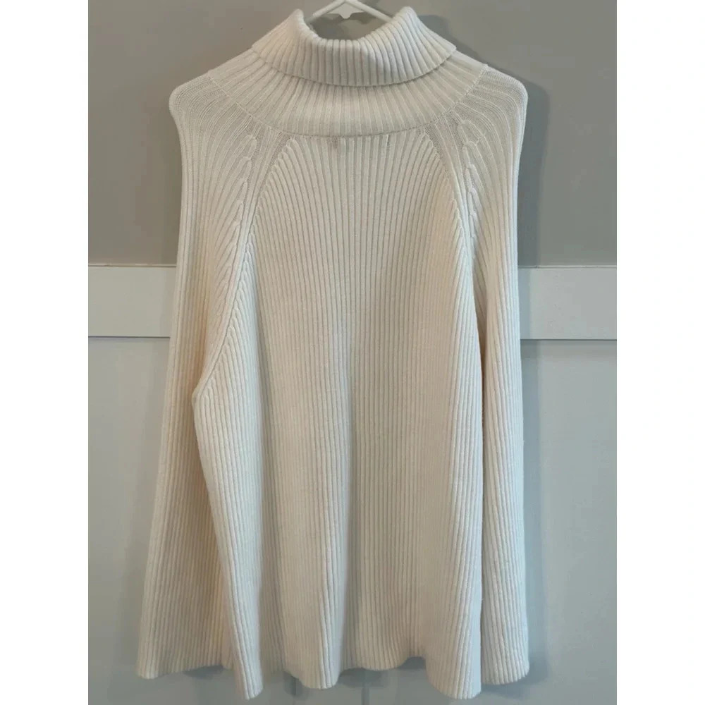 Women's Zesica White Sweater S - Picture 5 of 9